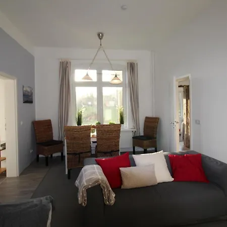 Apartment Feel *