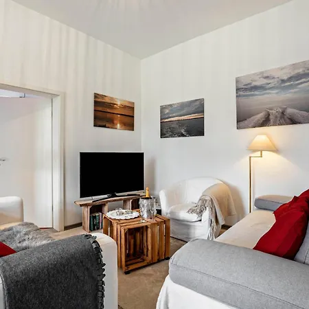 Apartment Feel *